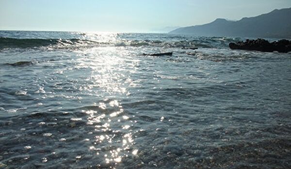 Jusqu'à 500 disparus en Méditerranée dans un naufrage provoqué par des passeurs - Sputnik Afrique