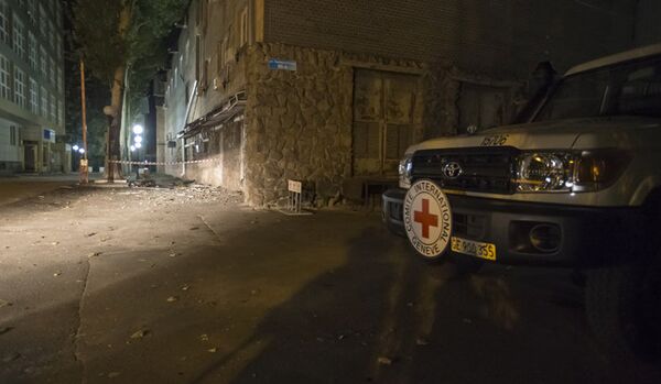 Un employé suisse de la Croix-Rouge tué par un obus à Donetsk - Sputnik Afrique
