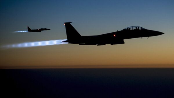 Irak/Syrie: l’armée de l’air US réalise des frappes contre des positions des islamistes - Sputnik Afrique