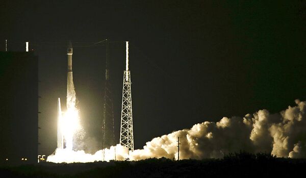 La fusée Atlas V avec le satellite GPS IIF-8 a décollé du cap Canaveral - Sputnik Afrique