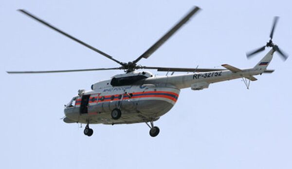 Un hélicoptère d’EMERCOM a effectué un atterrissage d’urgence - Sputnik Afrique