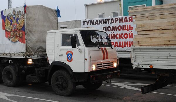 Tous les camions de convoi humanitaire russe sont retournés en Russie - Sputnik Afrique