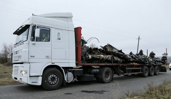 MH17 : les débris du Boeing seront transportés de Kharkov vers les Pays-Bas par la voie routière - Sputnik Afrique