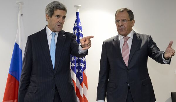 Lavrov et Kerry ont discuté du cessez-le-feu dans l'Est de l'Ukraine - Sputnik Afrique