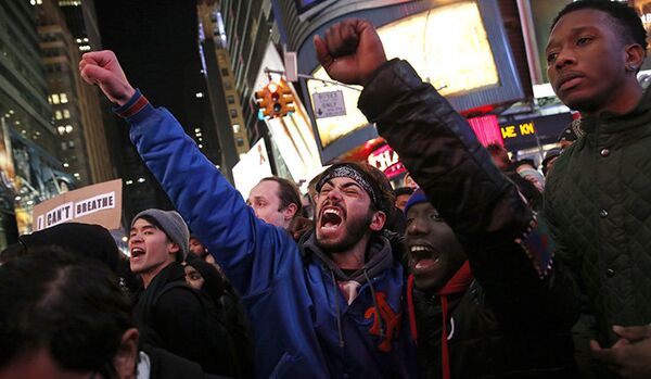 Mort d'Eric Garner : deuxième journée de protestation à New York - Sputnik Afrique
