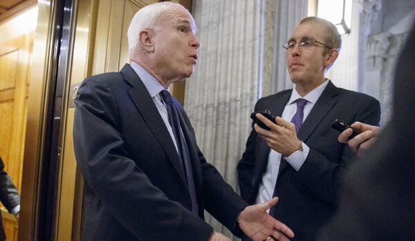 Le Sénat américain va discuter de la fourniture d'armes à Kiev en janvier - Sputnik Afrique