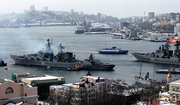 Un détachement de navires de la Flotte du Pacifique, dirigé par Varyag, est retourné à Vladivostok - Sputnik Afrique