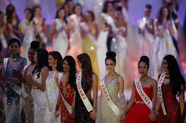 121 jeunes femmes du monde entier ont participé au concours Miss Monde 2014. - Sputnik Afrique