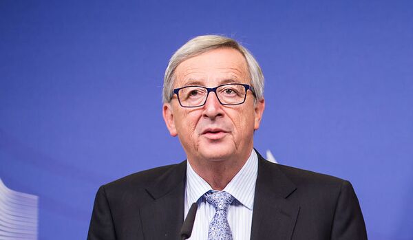 Juncker : l'UE ne pourra plus financer l'Ukraine - Sputnik Afrique