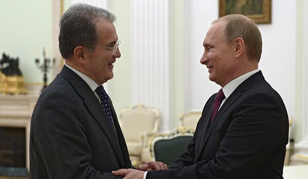 Poutine a discuté des relations russo-italiennes avec l’ex-premier ministre Prodi - Sputnik Afrique