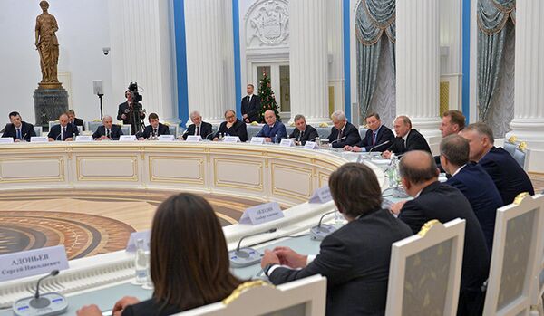 Poutine exhorte les entreprises à diversifier l'économie - Sputnik Afrique