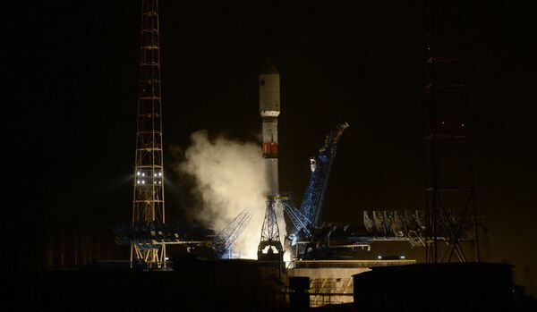 La Russie lance avec succès un satellite de communication - Sputnik Afrique