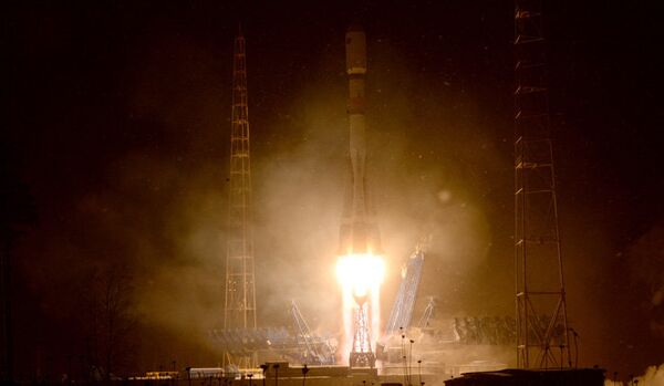 Un lanceur russe Soyouz-2.1b place en orbite le satellite Resurs-P2 - Sputnik Afrique