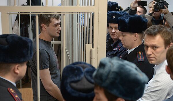 Navalny: Moscou conseille à l'Occident d'éviter de politiser l'affaire - Sputnik Afrique