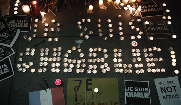 Attentat à Charlie Hebdo : choc et horreur dans le monde - Sputnik Afrique