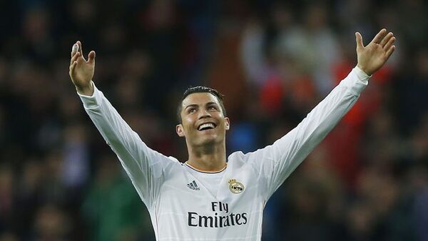 Cristiano Ronaldo remporte son troisième Ballon d'Or - Sputnik Afrique