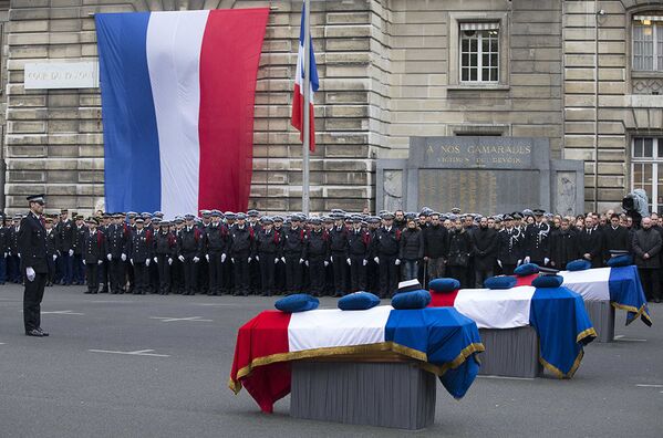 Les attentats en France ont fait au total 17 morts. - Sputnik Afrique