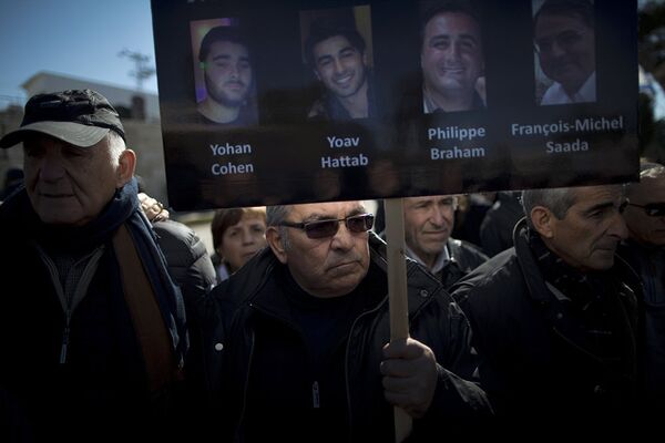 Le président israélien Reuven Rivlin a pris part à la cérémonie de recueillement qui s'est déroulée au cimetière de Givat Shaül à Jérusalem. - Sputnik Afrique