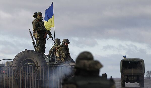 Moscou : Kiev aggrave la crise en proposant la loi martial - Sputnik Afrique
