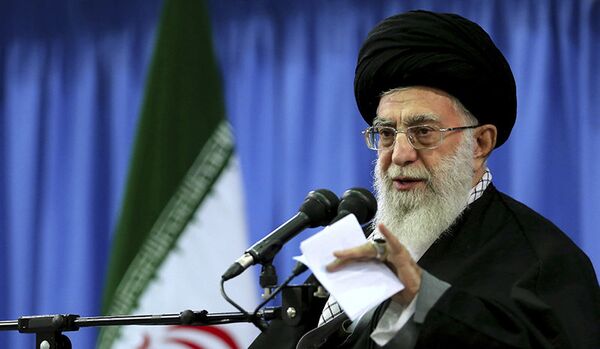 L'ayatollah Khamenei s'adresse aux jeunes d'Europe et d'Amérique du Nord - Sputnik Afrique