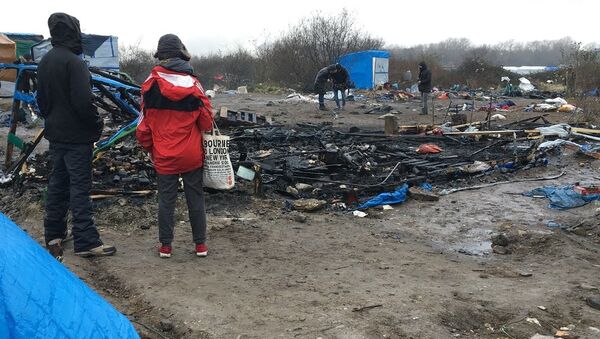 Situation dans le camp des migrants à Calais - Sputnik Afrique