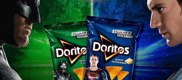 Batman vs Superman, des héros à croquer! - Sputnik Afrique