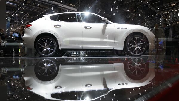 Новая модель автомобиля Maserati Levante на 86-ом Международном Женевском автосалоне - Sputnik Afrique