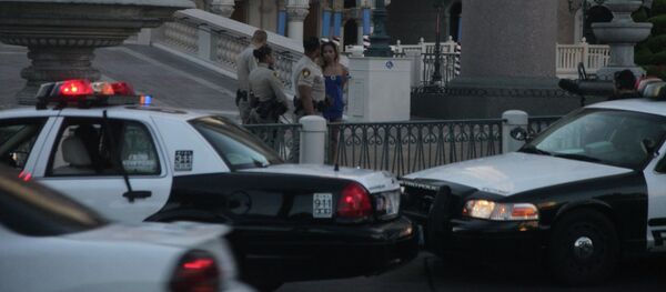 La police et une prostituée - Sputnik Afrique