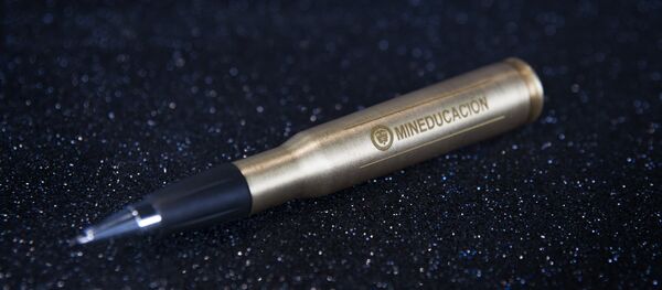 Colombie: un stylo très symbolique pour signer l’accord de paix Colombie: un stylo très symbolique pour signer l’accord de paix - Sputnik Afrique