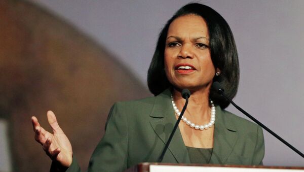 Former Secretary of State Condoleezza Rice gestures while speaking before the California Republican Party 2014 Spring Convention in Burlingame, Calif. - Sputnik Afrique