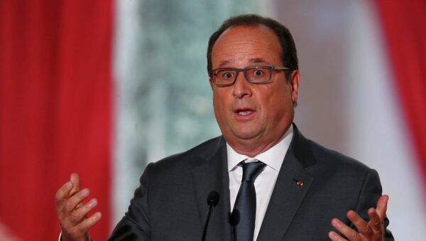 French President Francois Hollande attends his news conference at the Elysee Palace in Paris, France, September 7, 2015 - Sputnik Afrique