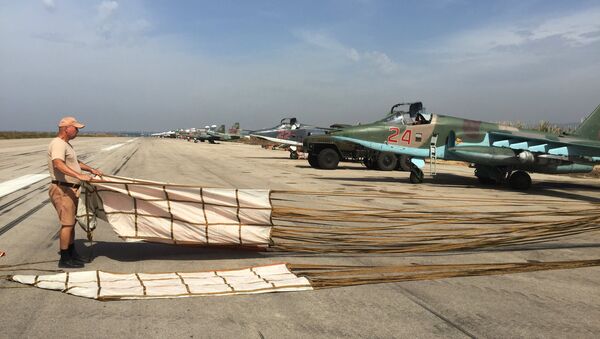 Su-25 sur la base de Hmeimim, Syrie - Sputnik Afrique