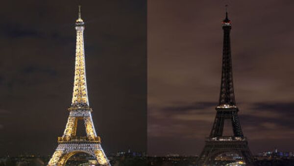 La Tour Eiffel participe à Earth Hour 2015 - Sputnik Afrique
