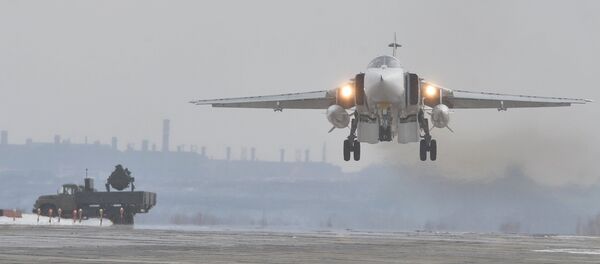 Les bombardiers russes Su-24 de retour en Russie - Sputnik Afrique