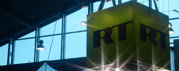 «La clôture des comptes de RT fait partie de la campagne de Washington» - Sputnik Afrique