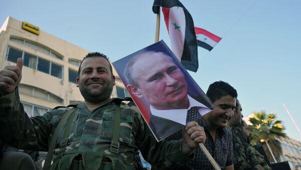 Respectueuse, la Russie laisse aux Syriens la gloire de leur Victoire - Sputnik Afrique