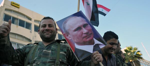 Respectueuse, la Russie laisse aux Syriens la gloire de leur Victoire - Sputnik Afrique