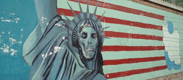 L'Occident doit se débarrasser de l'habitude d'exporter la démocratie - Sputnik Afrique