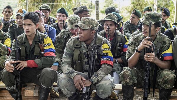 Accord historique de cessez-le-feu entre la Colombie et les Farc - Sputnik Afrique