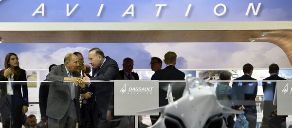 Serge Dassault renvoyé en procès pour blanchiment de fraude fiscale Serge Dassault renvoyé en procès pour blanchiment de fraude fiscale - Sputnik Afrique