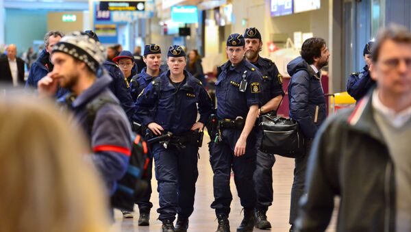Police suèdoise après les attentats de Bruxelles - Sputnik Afrique