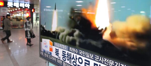 L'armée américaine dit avoir détecté deux missiles nord-coréens - Sputnik Afrique