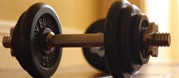 À 78 ans, elle soulève des haltères de 100 kg - Sputnik Afrique