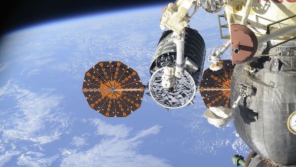 L'arrimage du cargo Cygnus à l'ISS - Sputnik Afrique