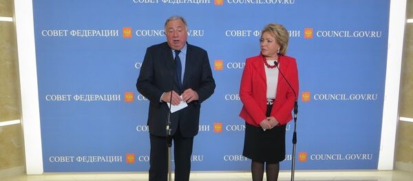Gérard Larcher et Valentina Matvienko - Sputnik Afrique