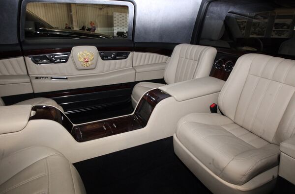 L’intérieur de la limousine L’intérieur de la limousine - Sputnik Afrique