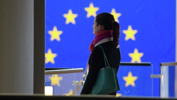 Bientôt la fin des visas européens pour les Ukrainiens? - Sputnik Afrique