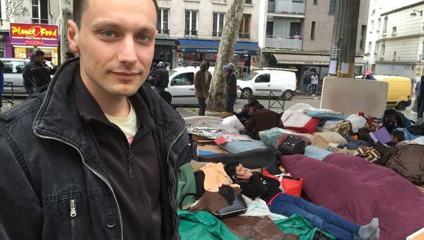 La journée d’un bénévole à Paris: aider les migrants tous les jours - Sputnik Afrique