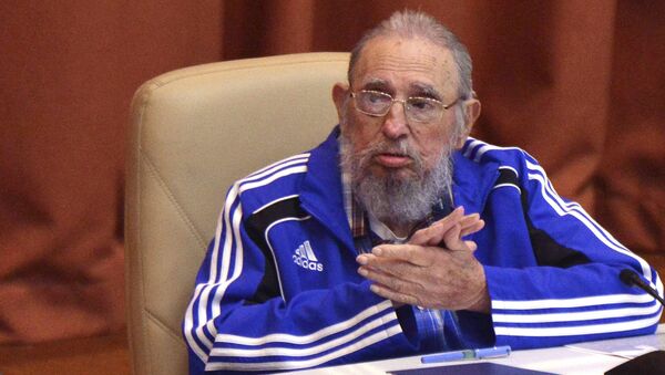 Fidel Castro, el líder de la revolución cubana, durante su discurso en el VII Congreso del Partido Comunista de Cuba - Sputnik Afrique