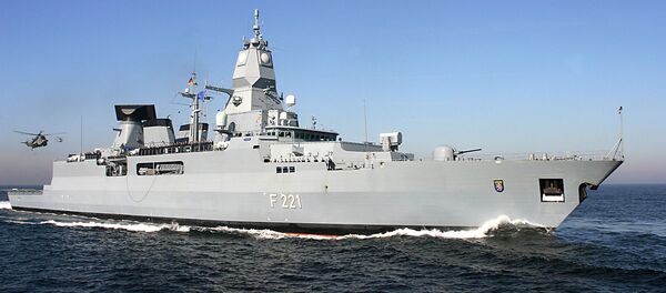 Die Fregatten der Sachsen Klasse 124 sind als Mehrzweckfregatten mit bordgestützten Hubschrauber für Geleit und Gebietssicherung mit Flugabwehr konzipiert - Sputnik Afrique